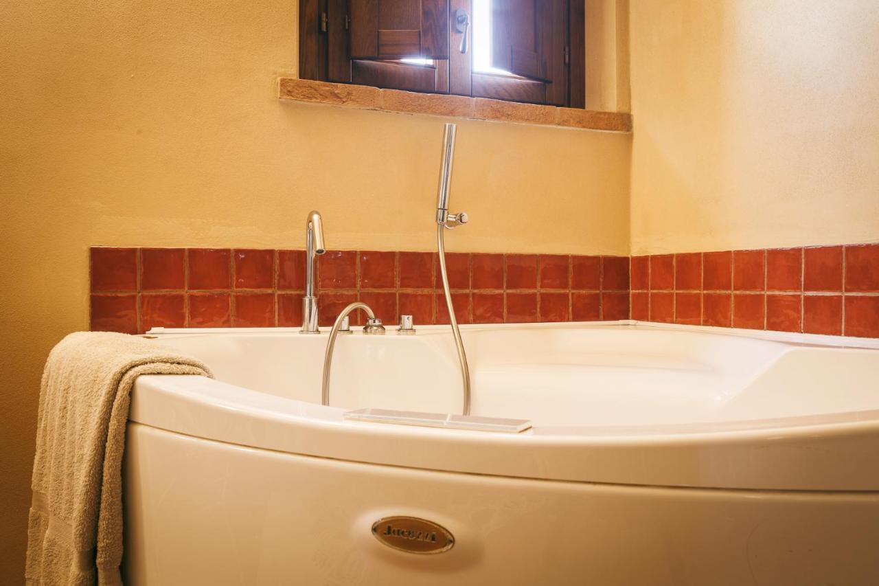 L'Orto Di Panza Bed & Breakfast Abbadia di Montepulciano ภายนอก รูปภาพ
